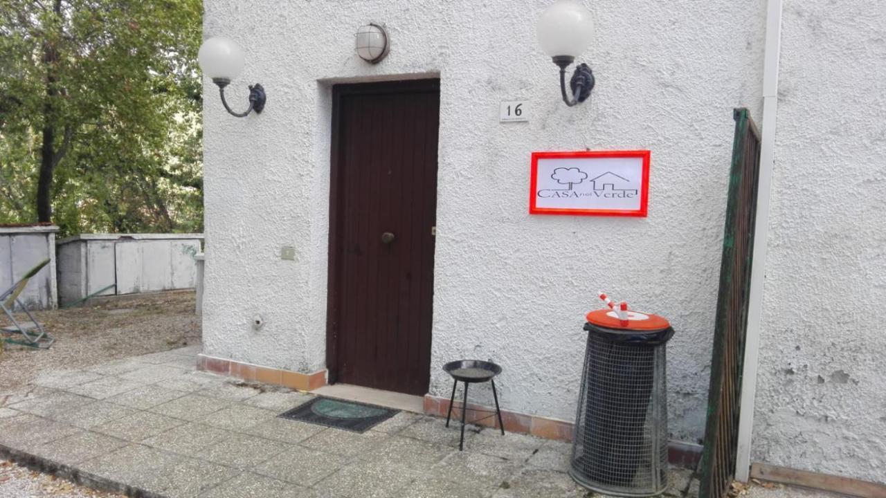 Casa Nel Verde Terni Exteriér fotografie